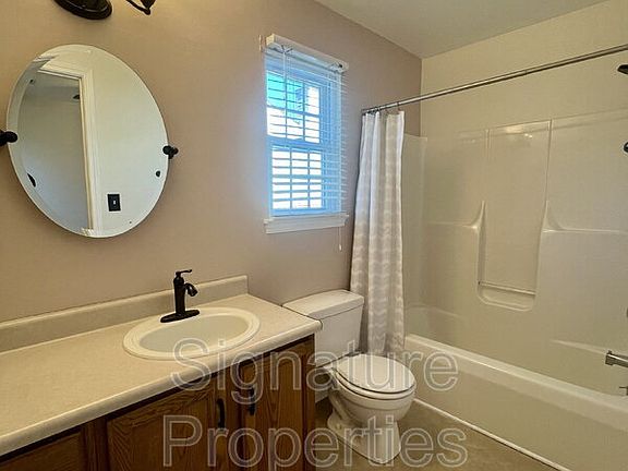 4th image of 7261 Scarlet Oak Dr