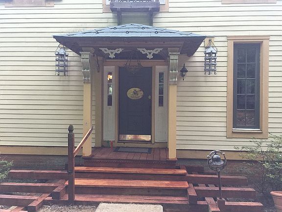 Entrance main house