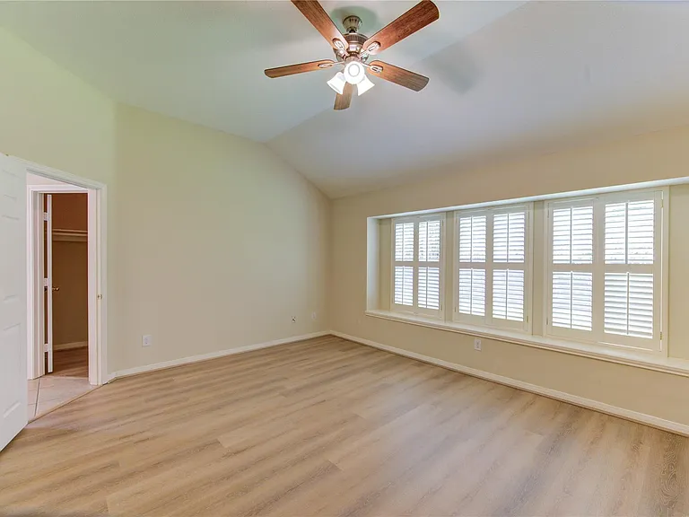 21930 Shady Heath Ln — Photo 34