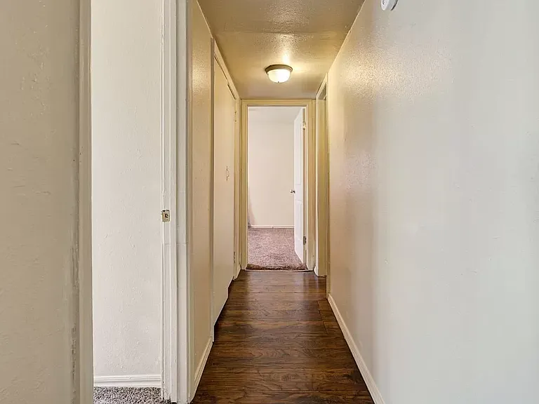 312 SW 23rd St #1 — Photo 8