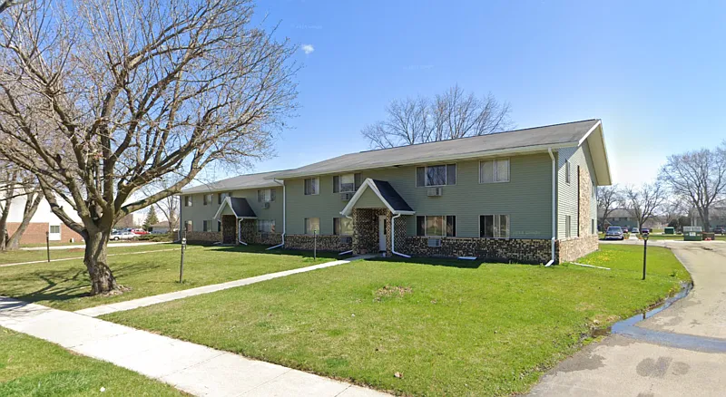 186 Morningside Dr #13
