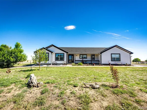 55627 E 41st Avenue, Strasburg, CO 80136