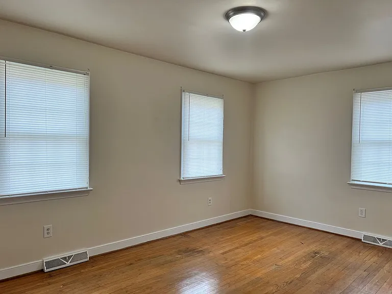 2512 Plateau Rd — Photo 8