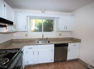 76 Highwood Dr, Franklin, MA 02038