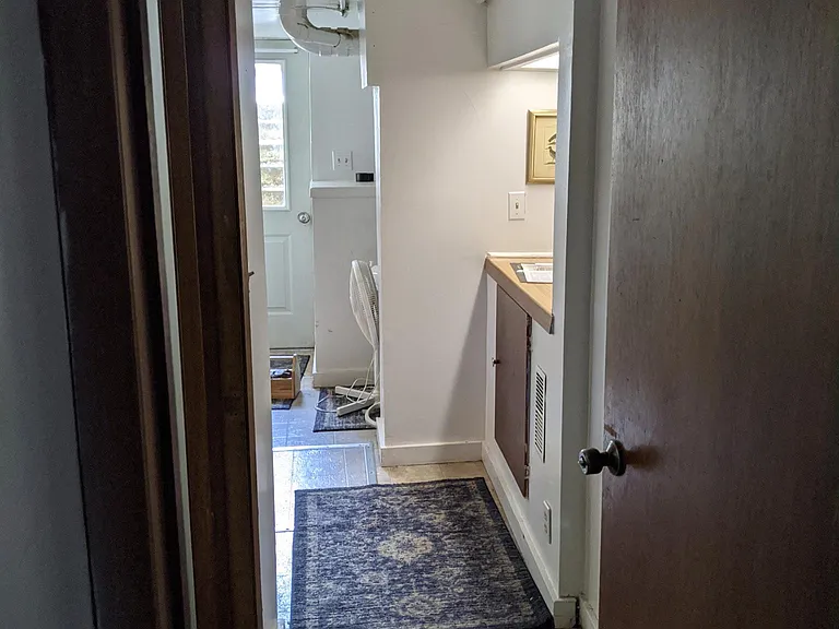 103 S 8th Ave #2 — Photo 9