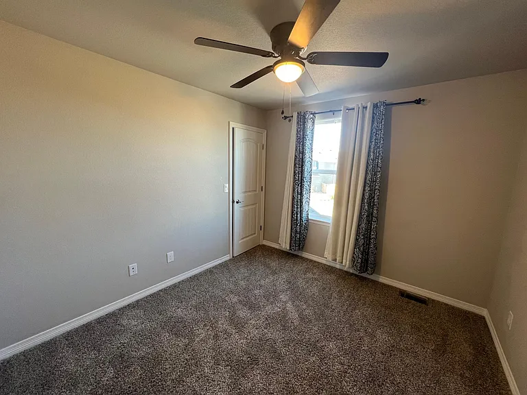 6971 Winnicut Dr — Photo 18