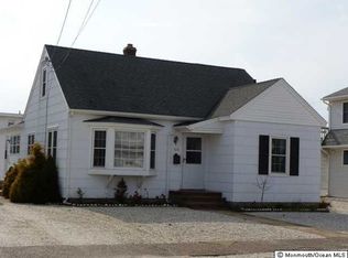 104 White Ave, Lavallette, NJ 08735