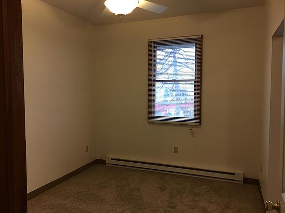 Office/ dining room