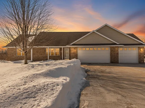 2937 Firethorn Ct, Suamico, WI 54313