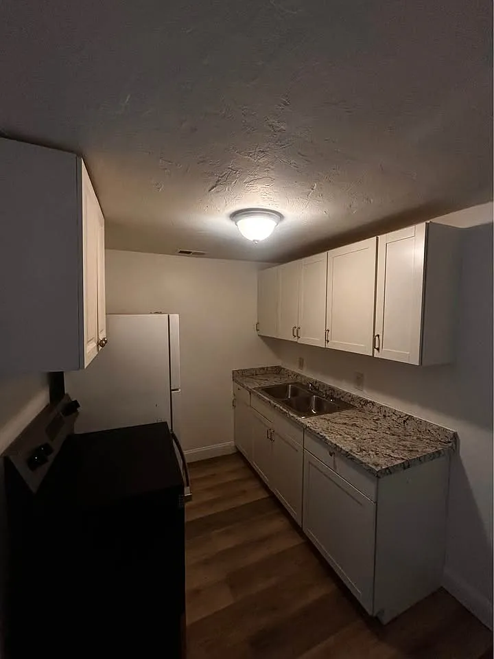 2 bed, $1,175 — Photo 1