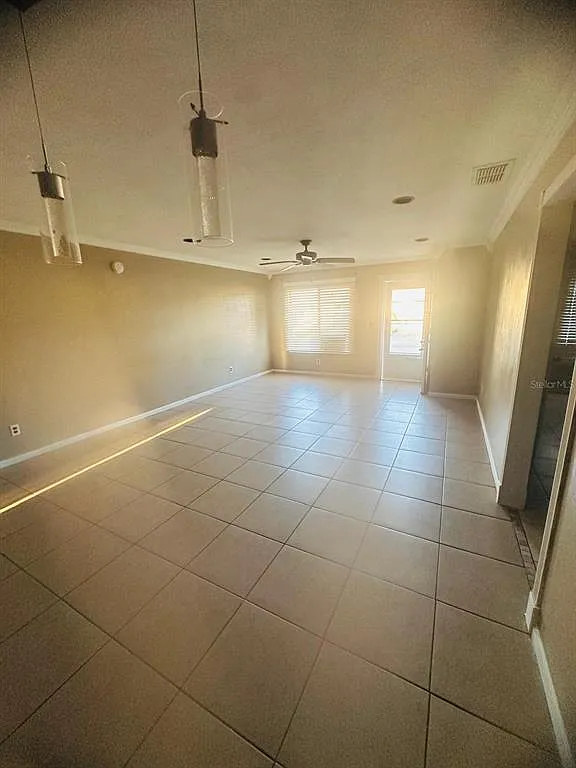 2 bed, 2.0 bath, 1073 sqft, $1,500 — Photo 3
