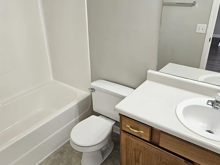 2015 Bradyville Pike — Photo 14