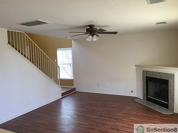 3rd image of 15512 Emmaleighs Ln