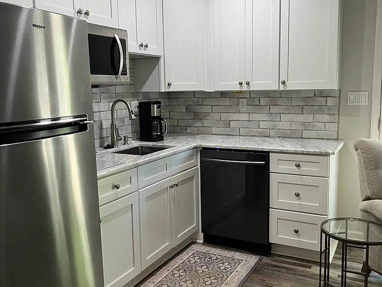 809 S Dean Rd — Photo 21