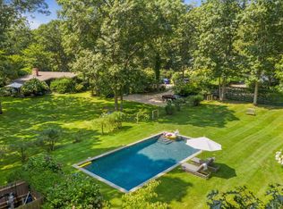 18 Two Rod Hwy, Wainscott, NY 11975