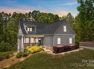 1415 Mollys Backbone Rd, Catawba, NC 28609