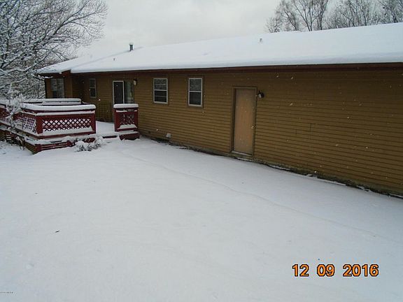 3rd image of 2505 Oakcreek Ave