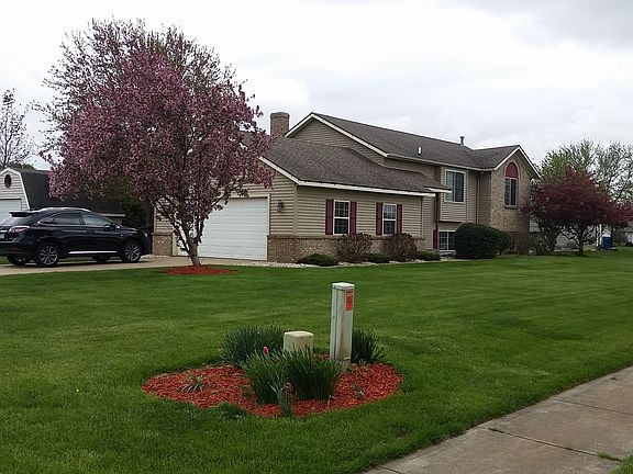 2nd image of 4311 Saturn Dr