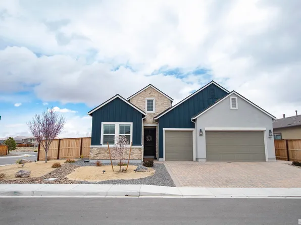 2206 High Lake St, Sparks, NV 89436