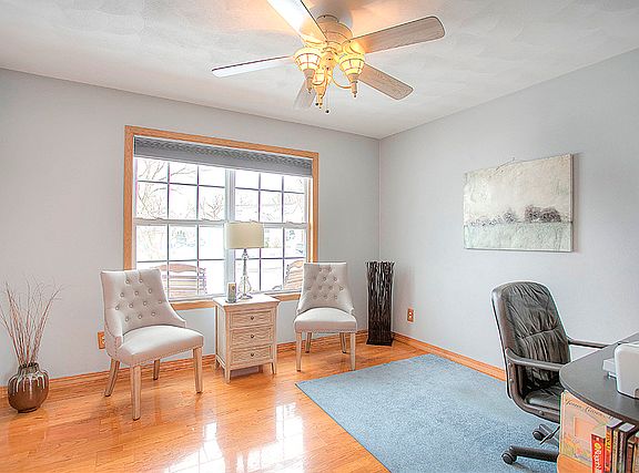 2nd image of 3041 Langstone Dr