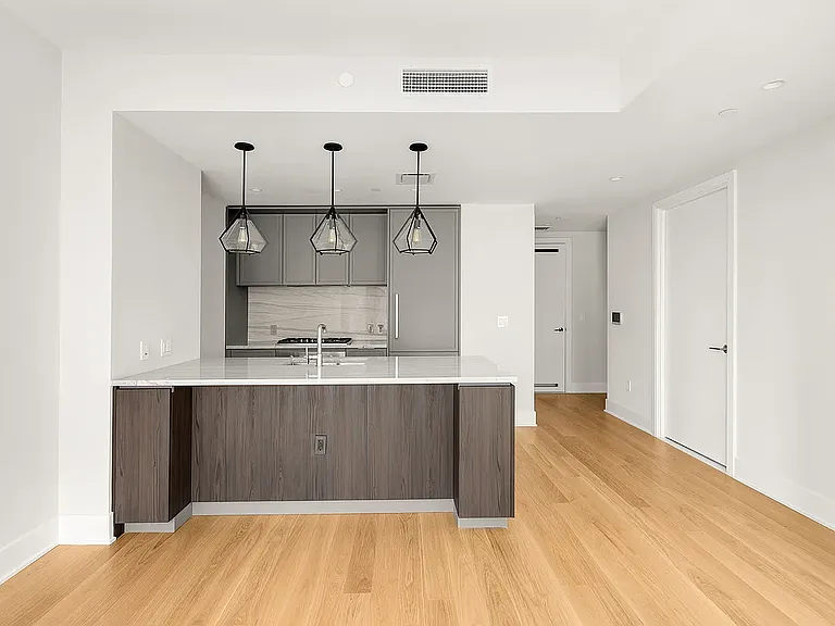 218 W 103rd St #6B — Photo 1