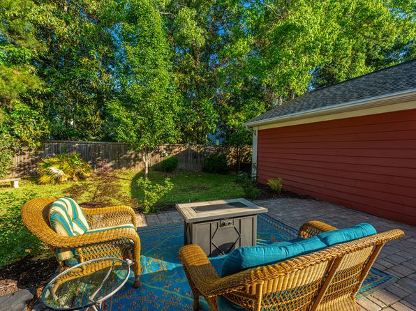2324 High Tide Dr, Charleston, SC 29414