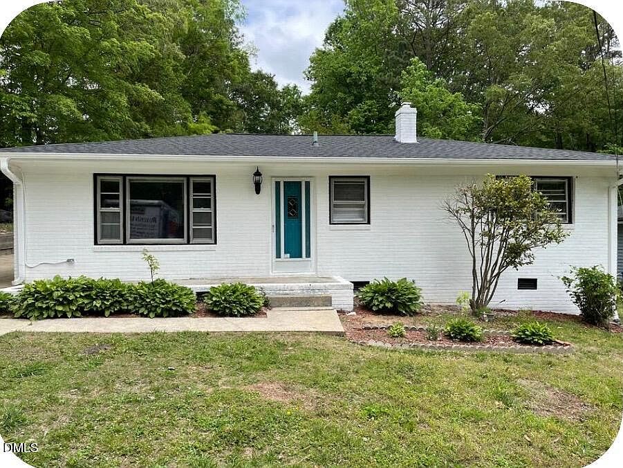 1st image of 2815 Beechwood Dr