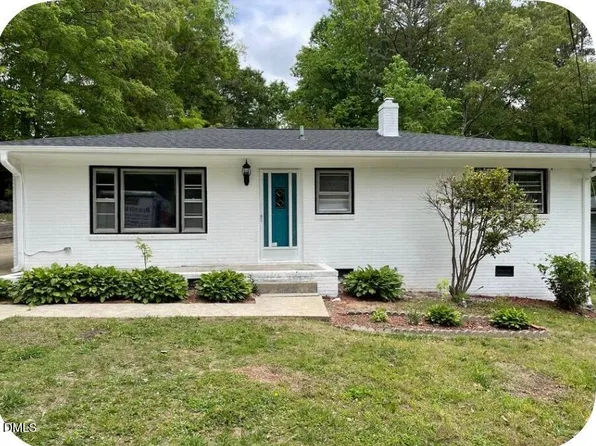2815 Beechwood Dr, Durham, NC 27707