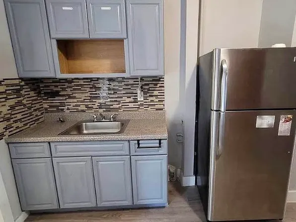 424 E 148th St APT 3E, Bronx, NY 10455