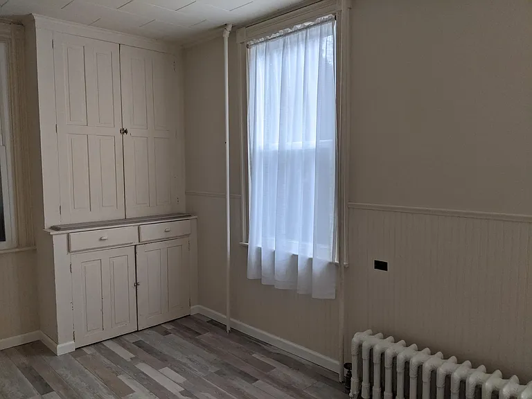 412 Main St — Photo 14