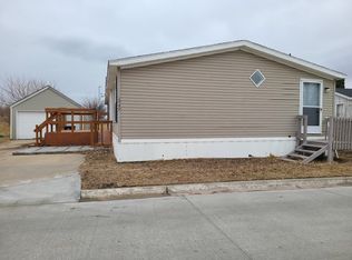 2050 Four Seasons Dr #127, Ankeny, IA 50021