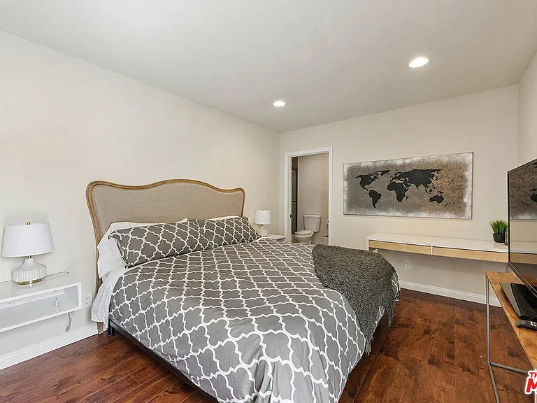 3707 Exposition Blvd — Photo 19