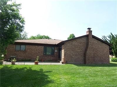 2nd image of 43360 Saal Rd