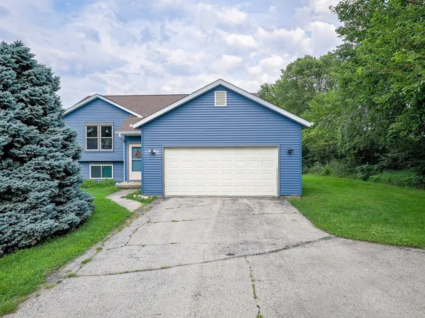 1868 Wolverine Rd, Dixon, IL 61021