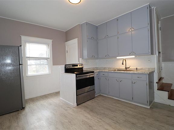 4th image of 7713 El Pine Est