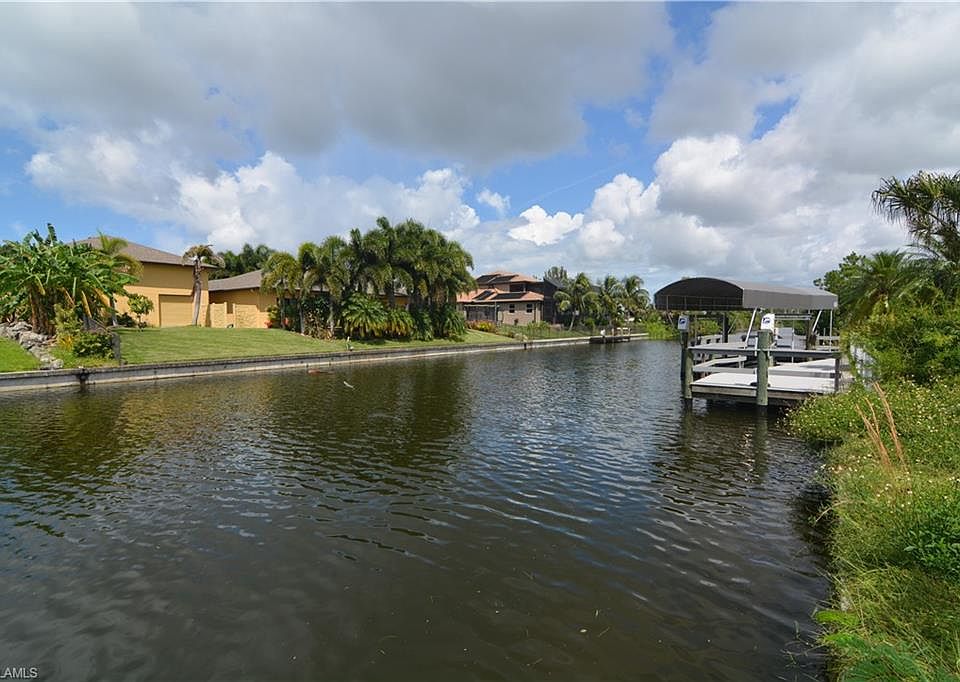 1st image of 3826 SW 17th Ave