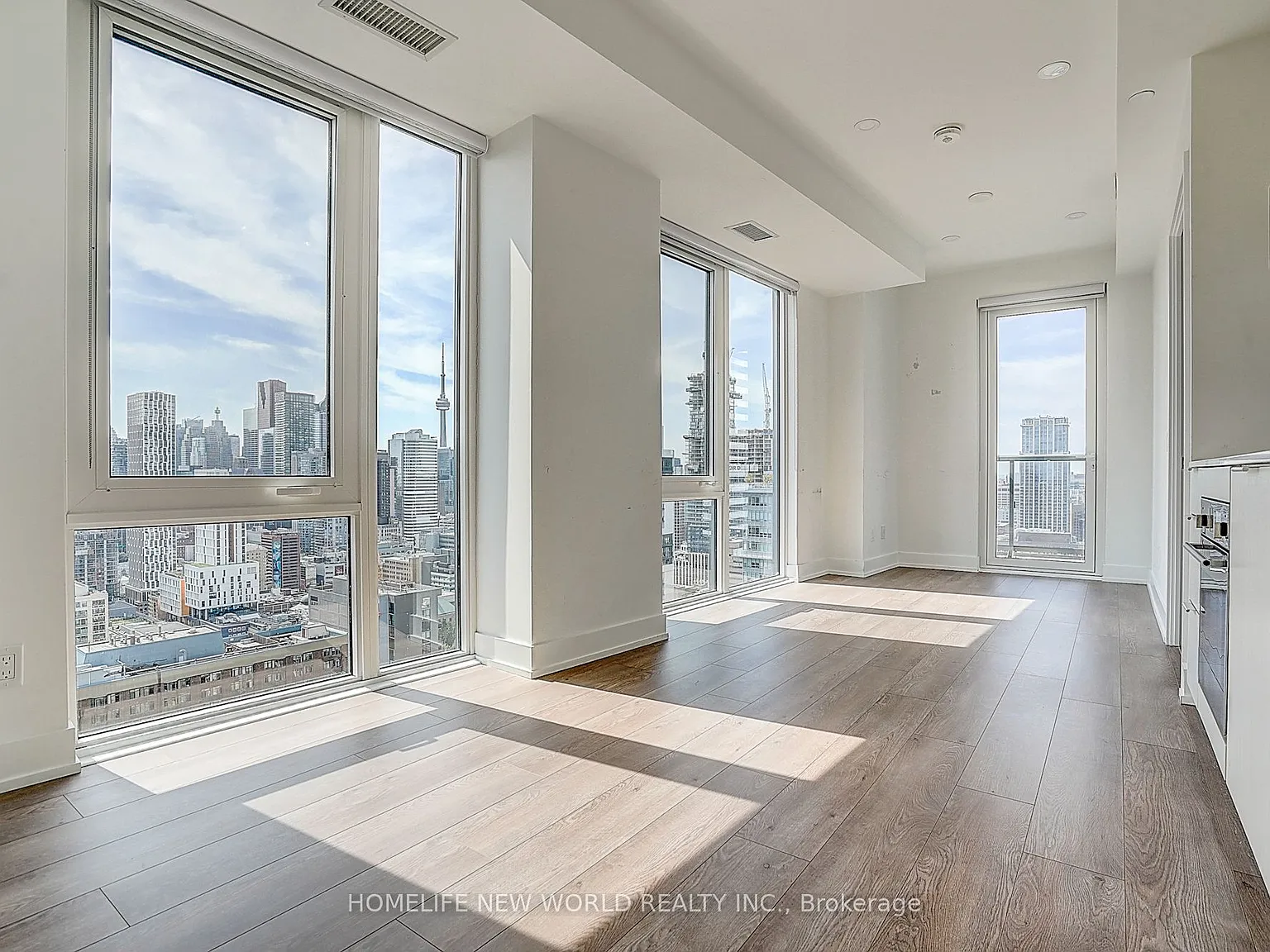 3 bed, $3,200 — Photo 4