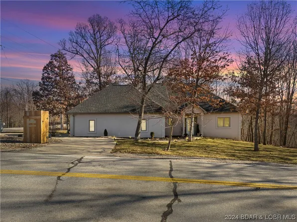 22 Ridgewood Dr, Lake Ozark, MO 65049