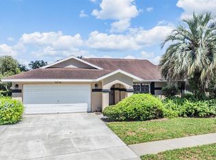 6436 Huntington Dr, Zephyrhills, FL 33542