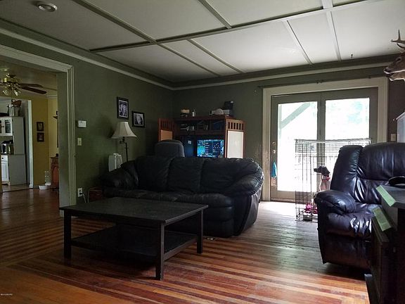 4th image of 223 E Sophia St