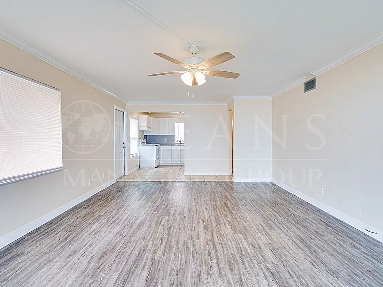 2760 Ocean Shore Blvd — Photo 4