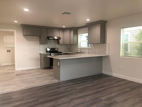 5th image of 143 W Center St Unit 1