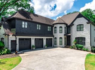 1599 Gaylor Cir SE, Smyrna, GA 30082