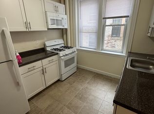 5 Barrows St APT 4B, Allston, MA 02134