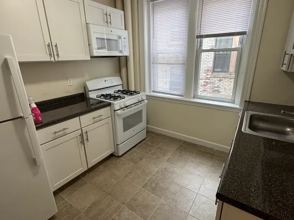 5 Barrows St, Allston, MA