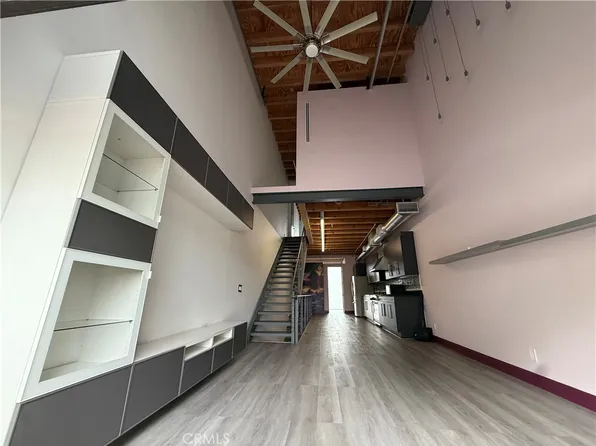 177 E City Place Dr, Santa Ana, CA 92705
