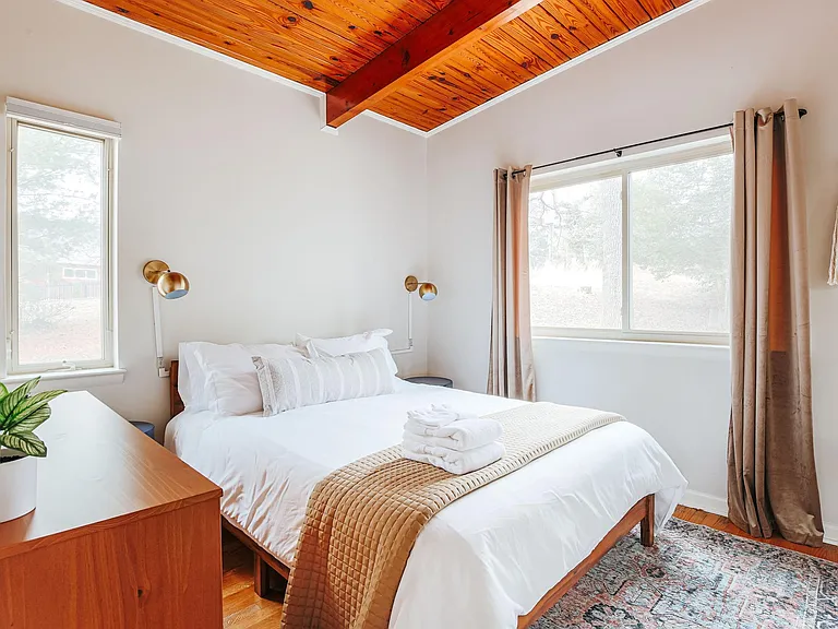 1140 Pen Park Ln — Photo 16