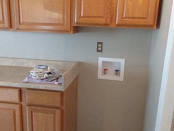 Washer/Dryer hook up in Kitchen