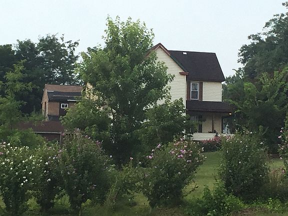 3rd image of 3019 Dearborn Ave
