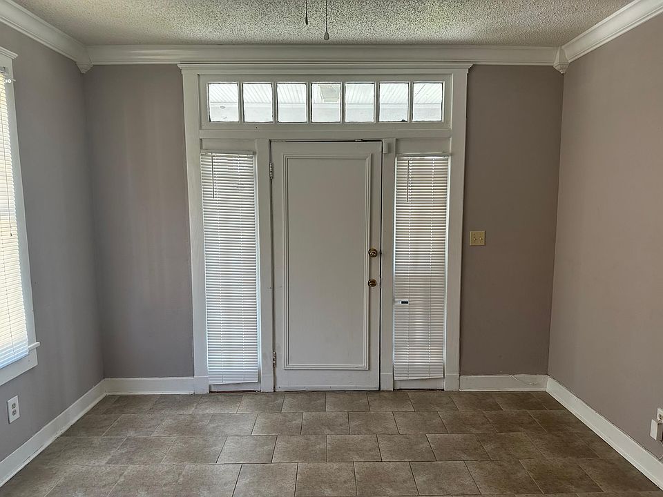 1st image of 3308 Touro St